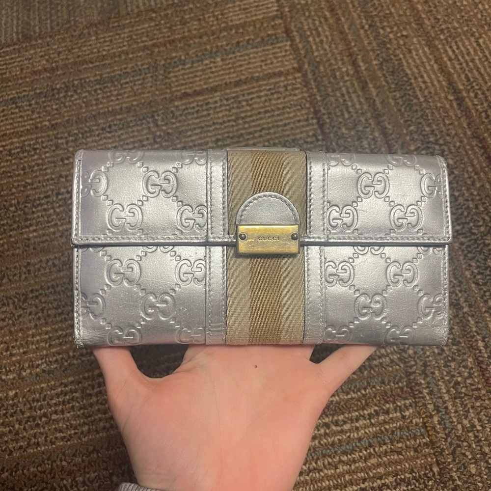 Authentic Refined Gucci Long Bifold Wallet